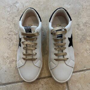 Vintage Havana Sneakers